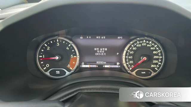 Jeep Renegade id 4698311 из Кореи 18