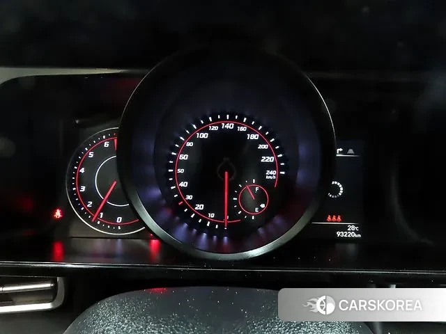 Hyundai Avante (CN7) id 2985804 из Кореи 18