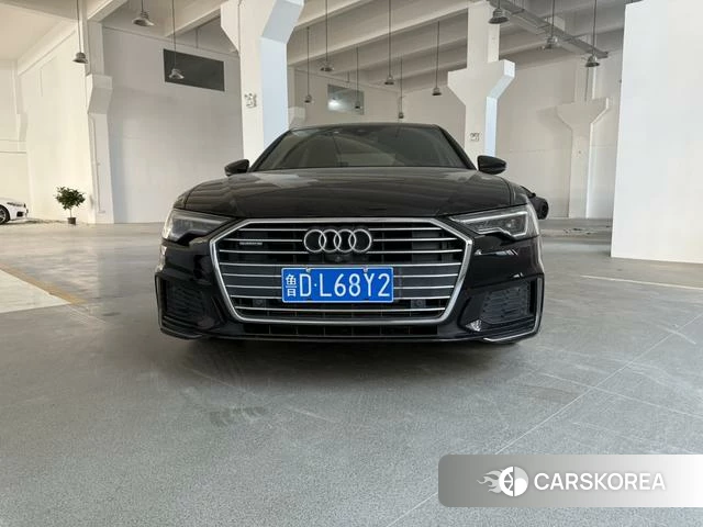 Audi A6L id 4241406 из Китая 9