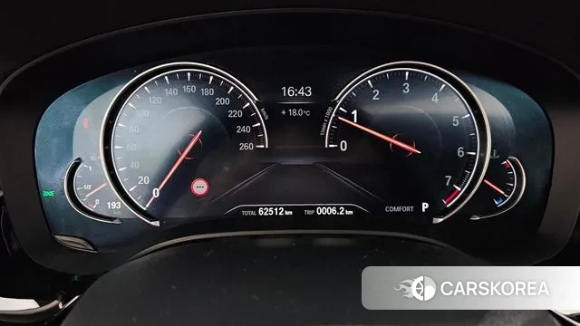 BMW 5 Series (G30) id 3363073 из Кореи 18