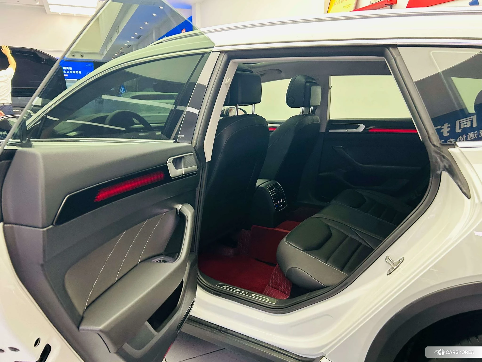 Volkswagen CC id 4515235 из Китая 24