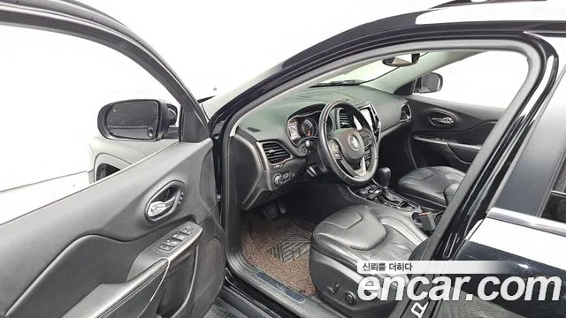 Jeep Cherokee (KL) id 2813230 из Кореи 18