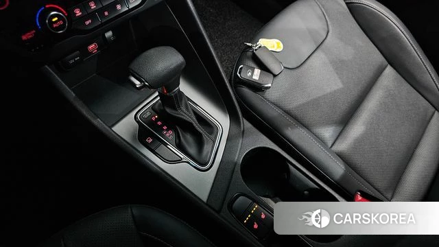 Kia The New Niro id 4250727 из Кореи 32
