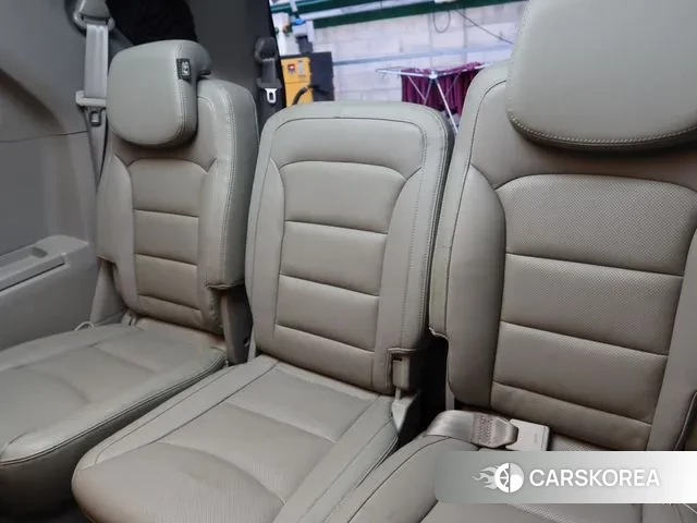 Ssangyong Korando Turismo id 3371190 из Кореи 18