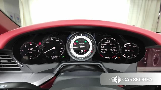Porsche 911(992) id 4700860 из Кореи 30