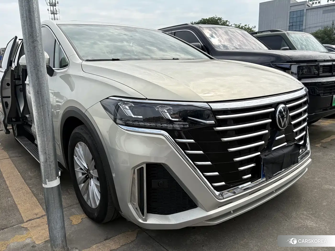 Volkswagen Viloran id 4539151 из Китая 13