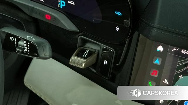 Porsche Taycan id 4201693 из Кореи 18