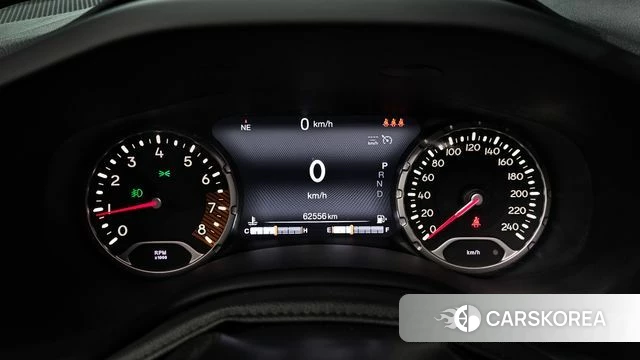 Jeep Renegade id 3924527 из Кореи 18