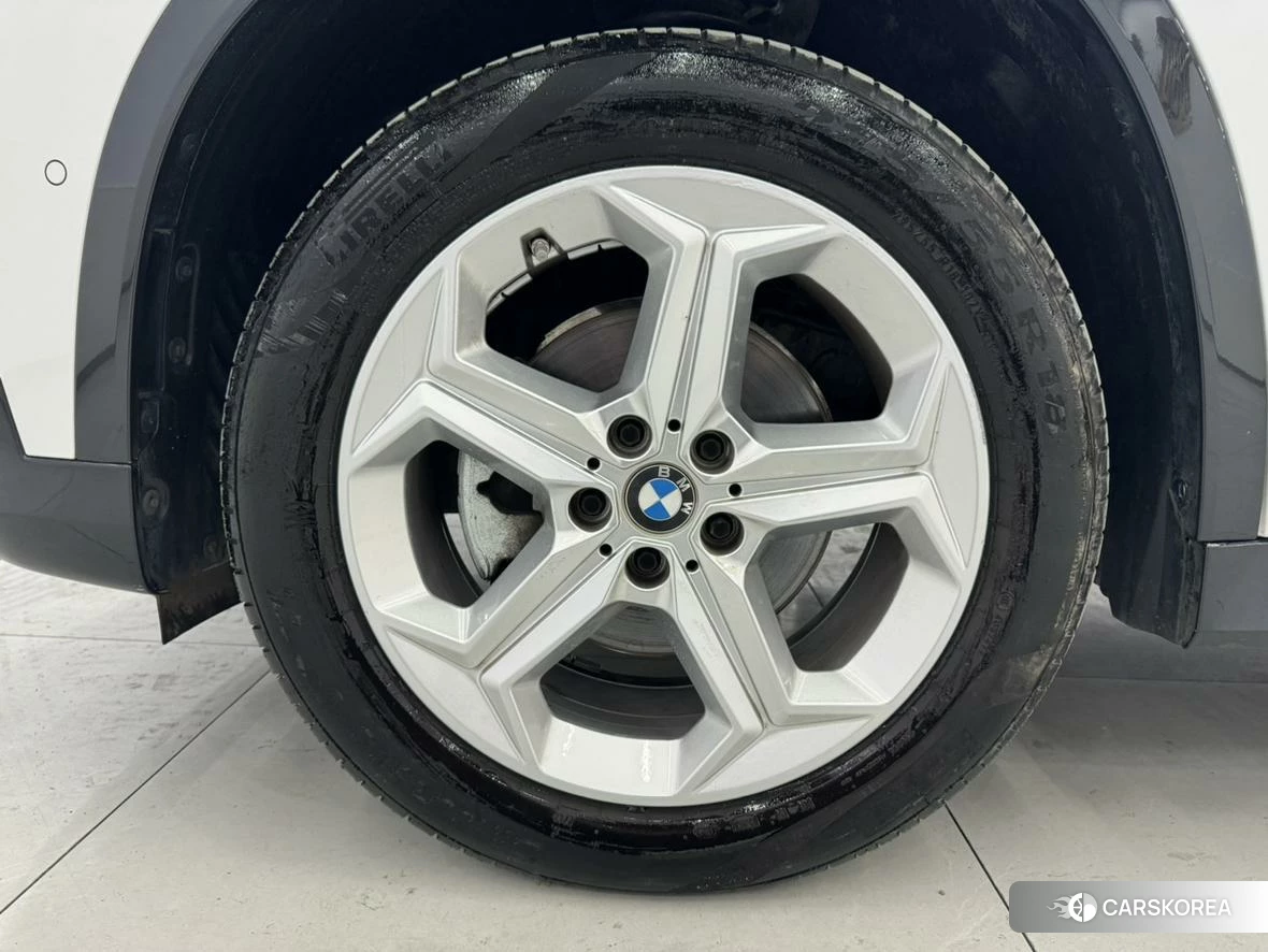 BMW X1 id 4473286 из Китая 25