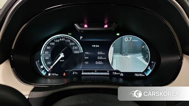 Genesis GV70 id 4250100 из Кореи 18