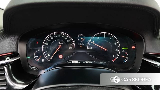 BMW 5 Series (G30) id 4525541 из Кореи 32