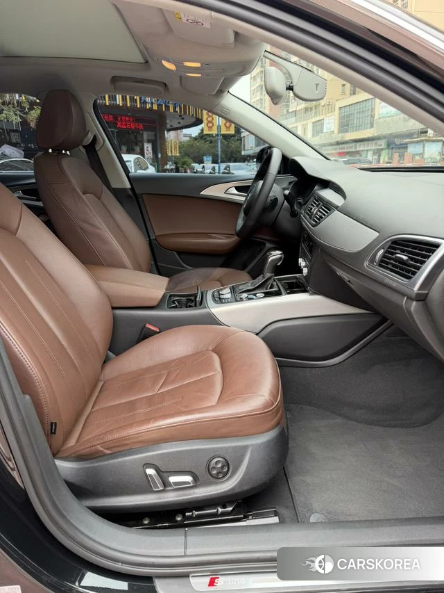 Audi A6L id 4227303 из Китая 8