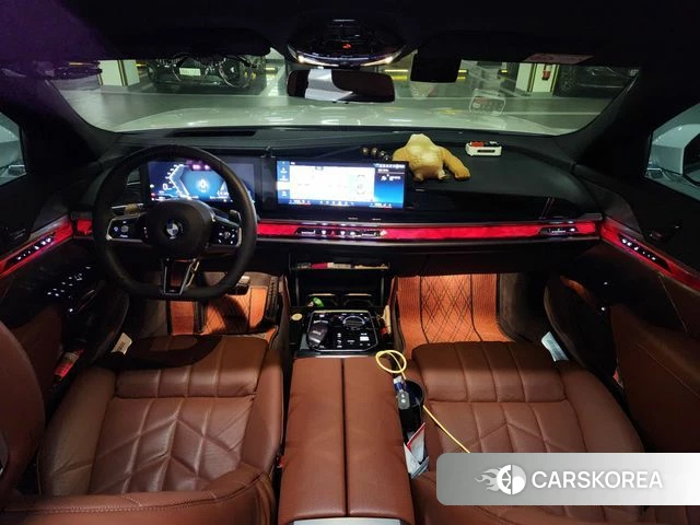 BMW 7 Series (G70) id 3798293 из Кореи 18