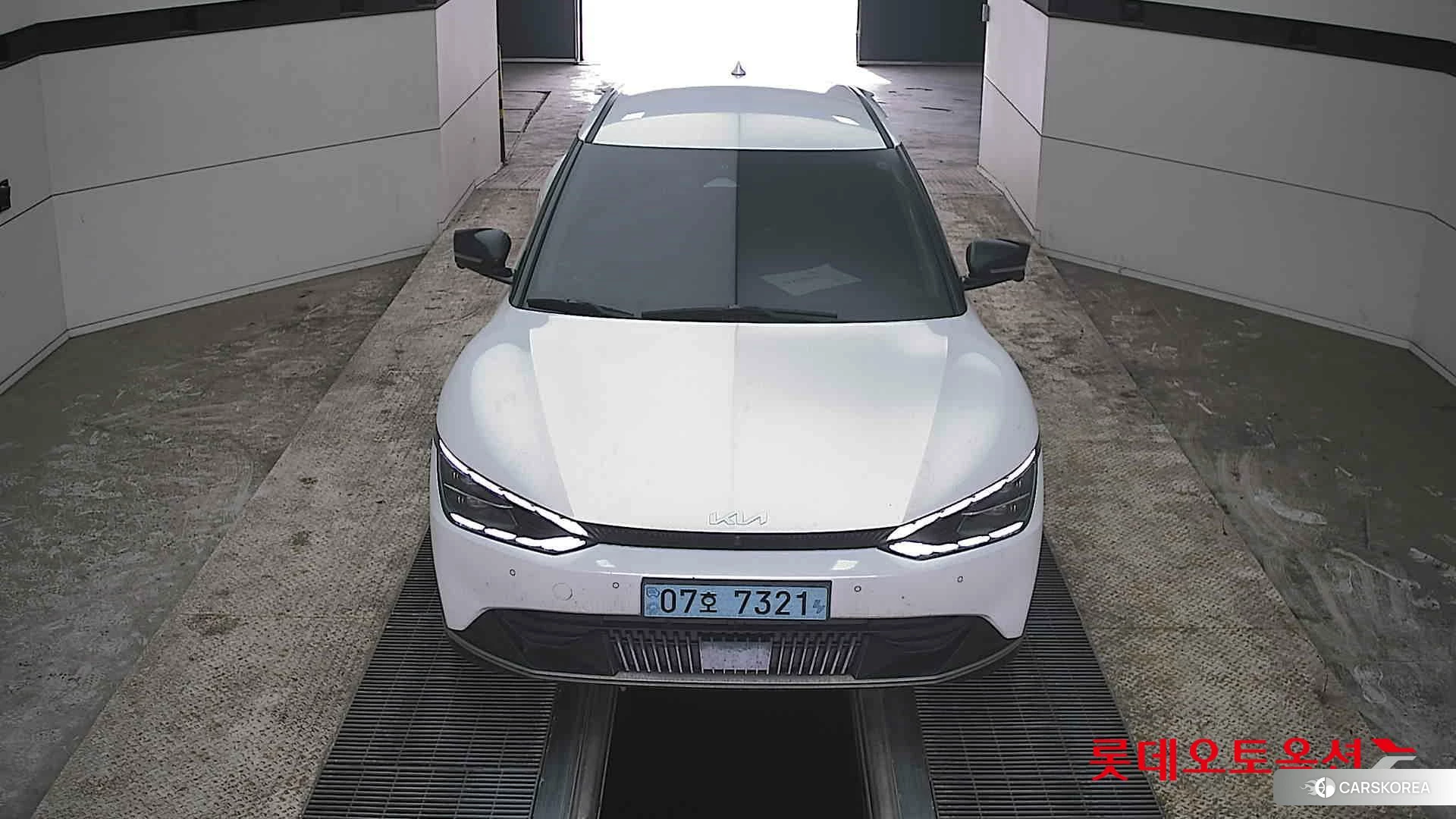 Kia EV6 id 3888405 из Кореи 35