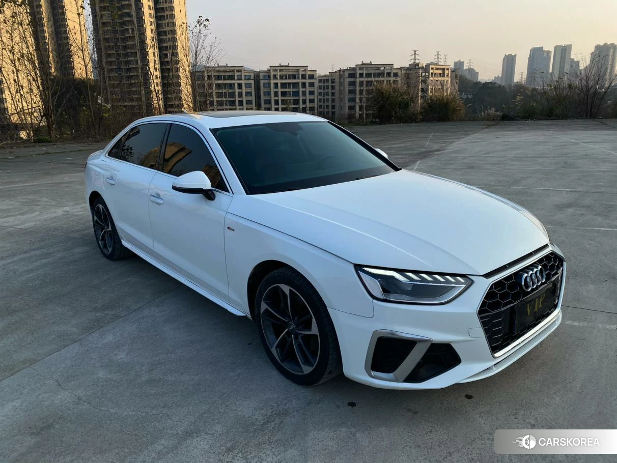 Audi A4L id 4420754 из Китая 8