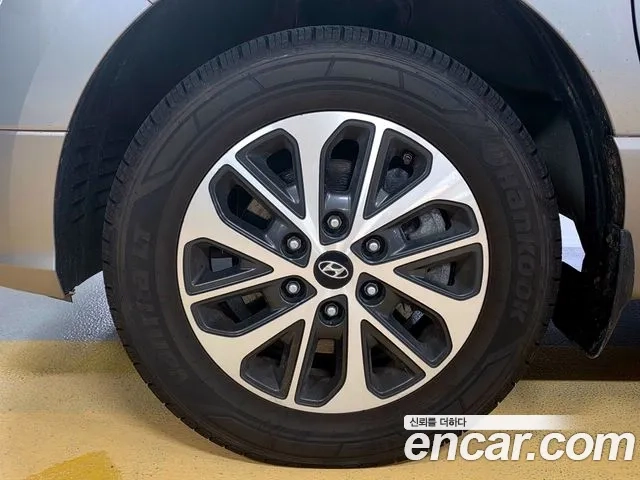 Hyundai The New Grand Starex id 2928390 из Кореи 18