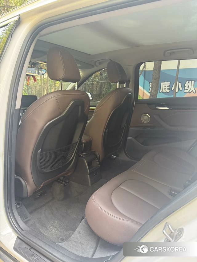 BMW X1 id 4301146 из Китая 10