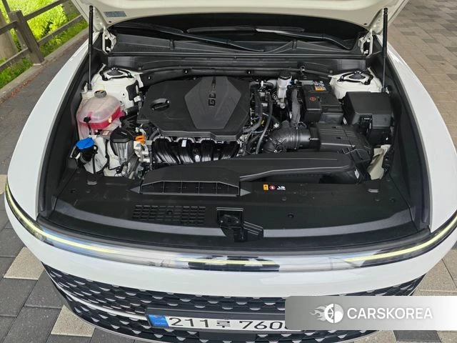 Hyundai Grandeur (GN7) id 4280226 из Кореи 18