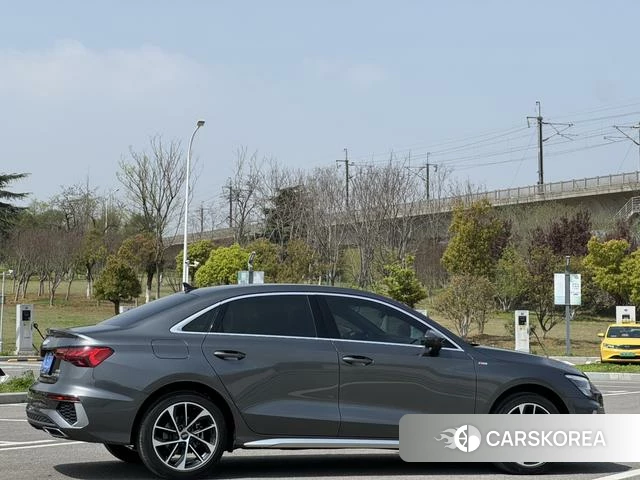 Audi A3 id 4209805 из Китая 17