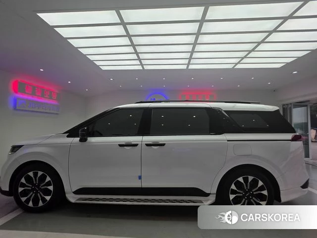 Kia Carnival 4th generation id 4250609 из Кореи 18