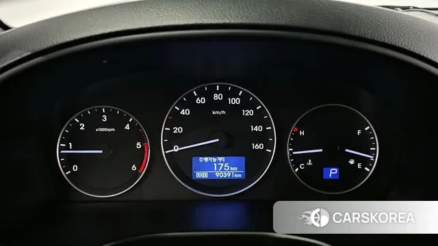 Hyundai The New Grand Starex id 3039213 из Кореи 18