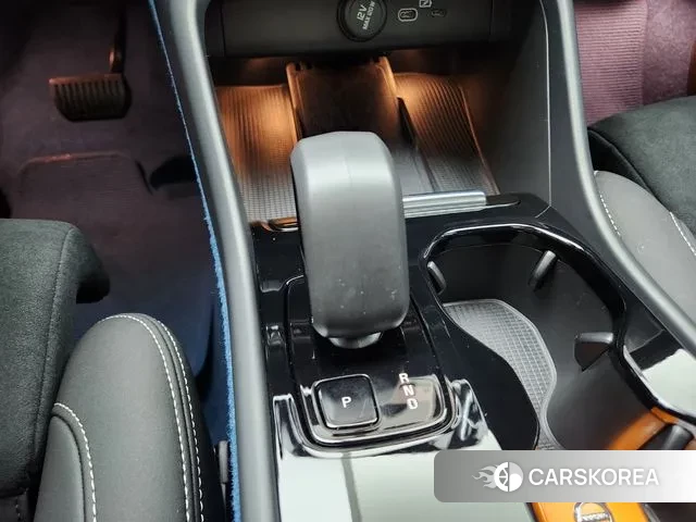 Volvo C40 Richards id 3021702 из Кореи 17