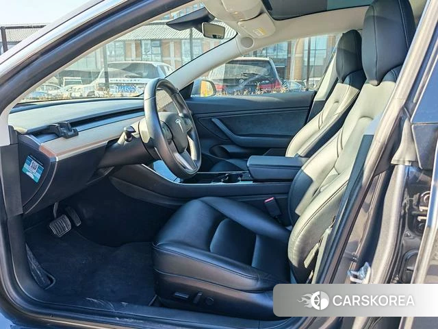 Tesla Model 3 (imported) id 4235438 из Китая 29
