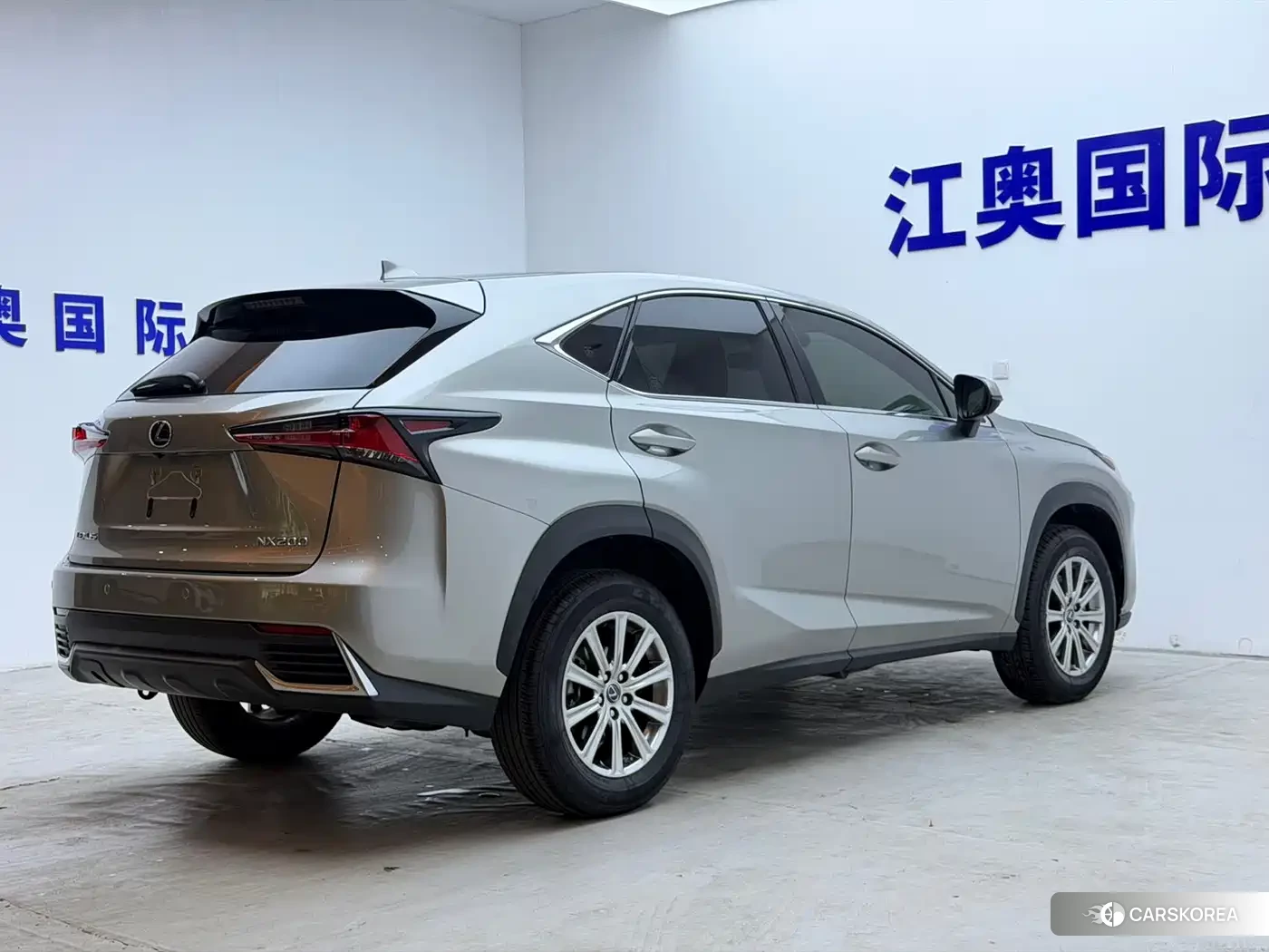 Lexus NX id 4548294 из Китая 20