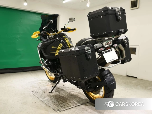BMW R1250GS ADVENTURE id 4386971 из Японии 8