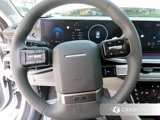 Hyundai Grandeur (GN7) id 4201366 из Кореи 18