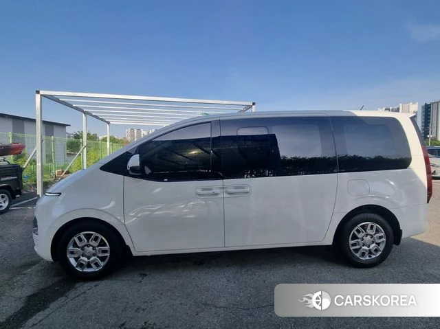 Hyundai Staria id 4206607 из Кореи 18