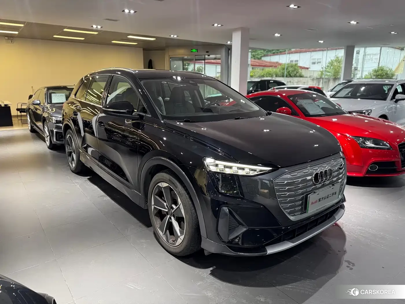 Audi Q5 e-tron id 4547559 из Китая 9