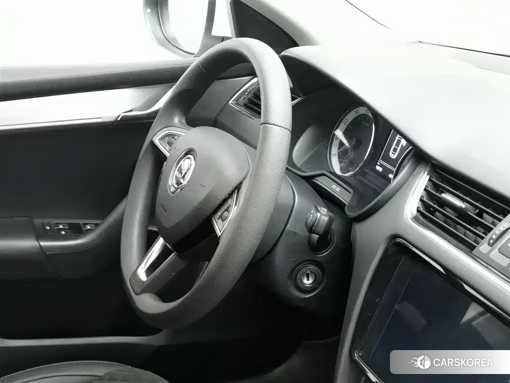 Skoda Octavia id 4565178 из Китая 22