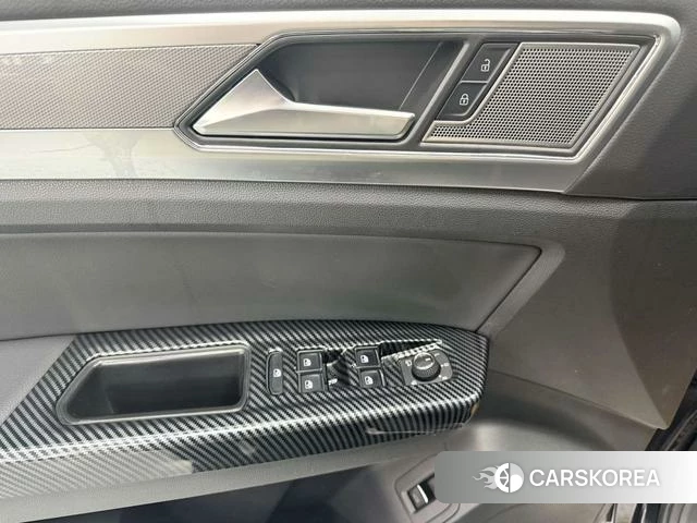 Volkswagen Tourang id 4298074 из Китая 28