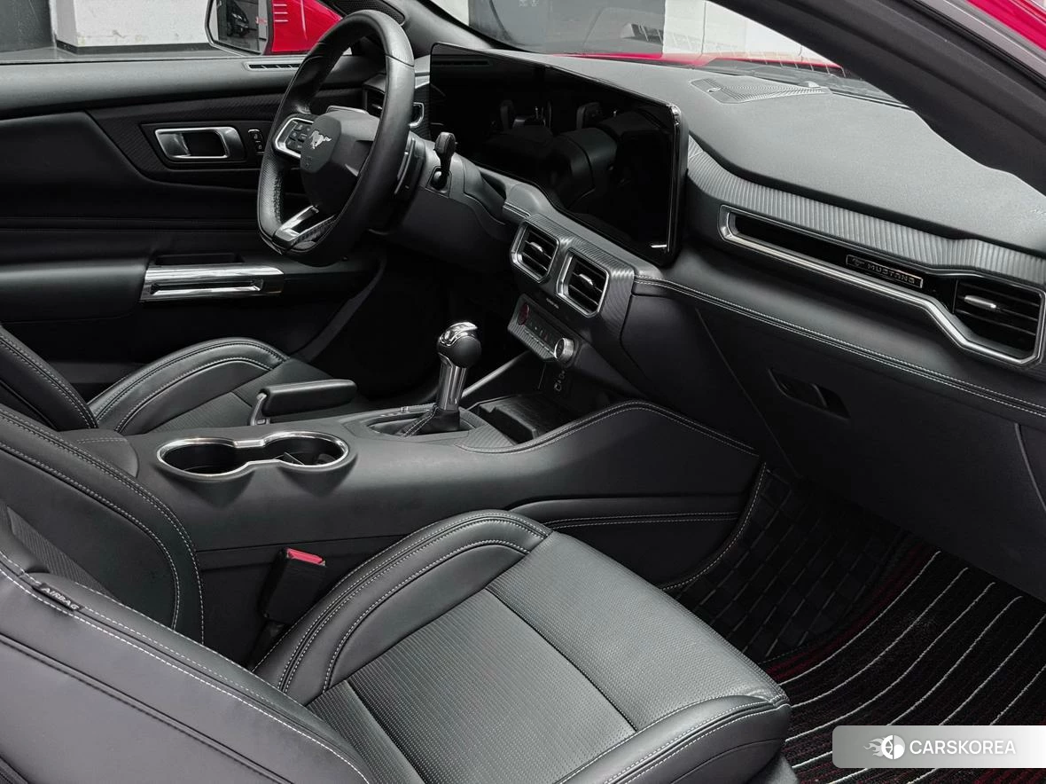 Ford Mustang id 4486126 из Китая 8