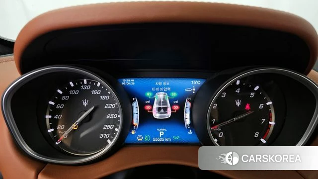 Maserati Levante id 4284972 из Кореи 33