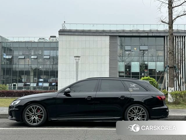 Audi S4 id 3968816 из Китая 15
