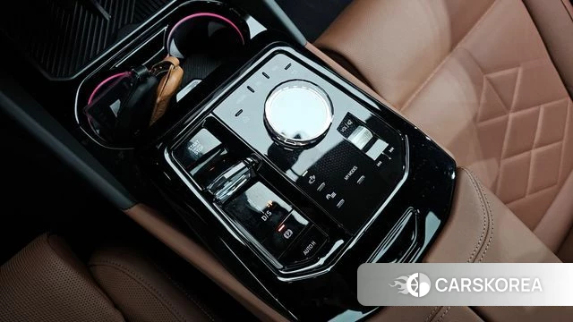 BMW 5 Series (G60) id 4539694 из Кореи 30