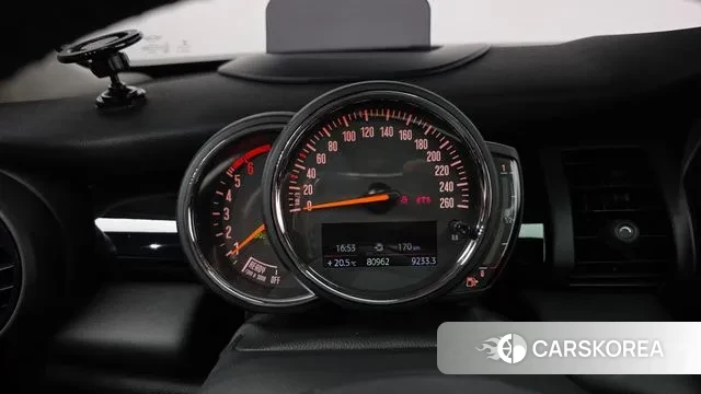 Mini Cooper D id 3391790 из Кореи 18