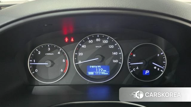 Hyundai The New Grand Starex id 4693902 из Кореи 18