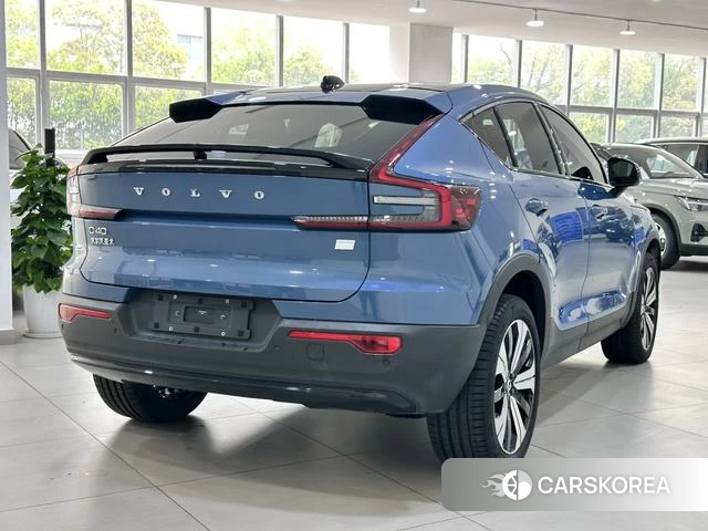 Volvo C40 EV id 3919314 из Китая 17