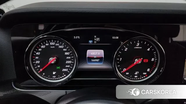 Mercedes-Benz E-Class W213 id 3494549 из Кореи 18