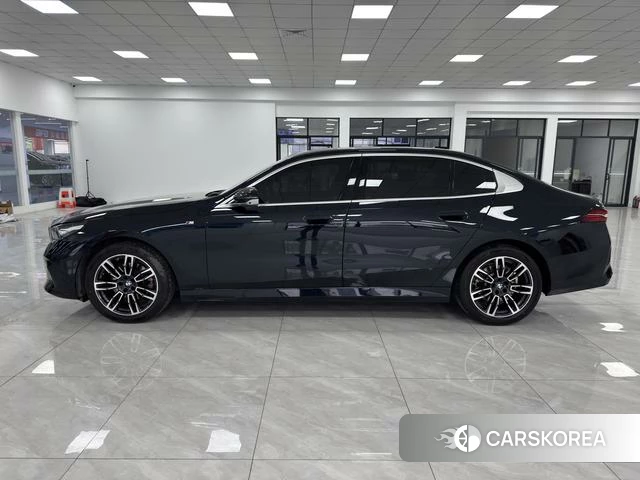 BMW 5 series id 4290097 из Китая 12