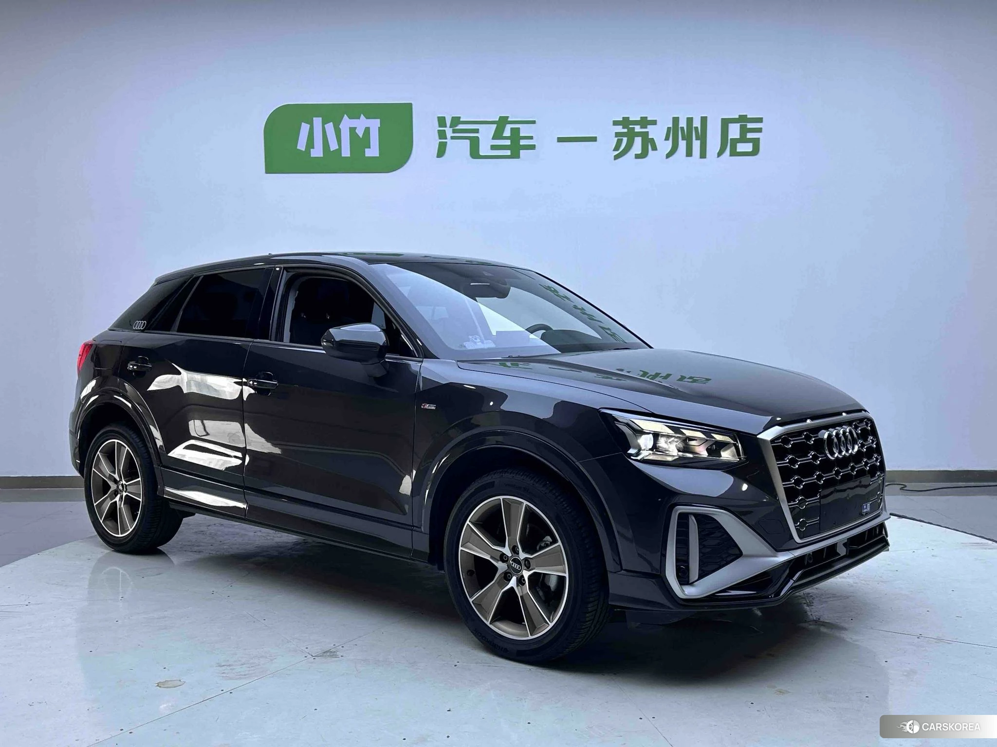 Audi Q2L id 4512639 из Китая 17