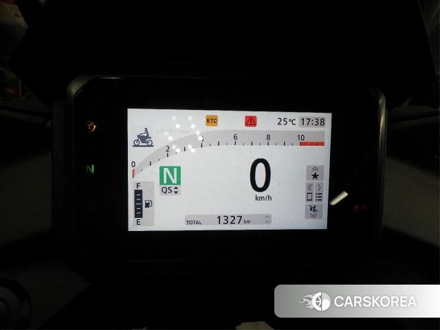 Honda TRANSALP XL750 id 4184968 из Японии 32