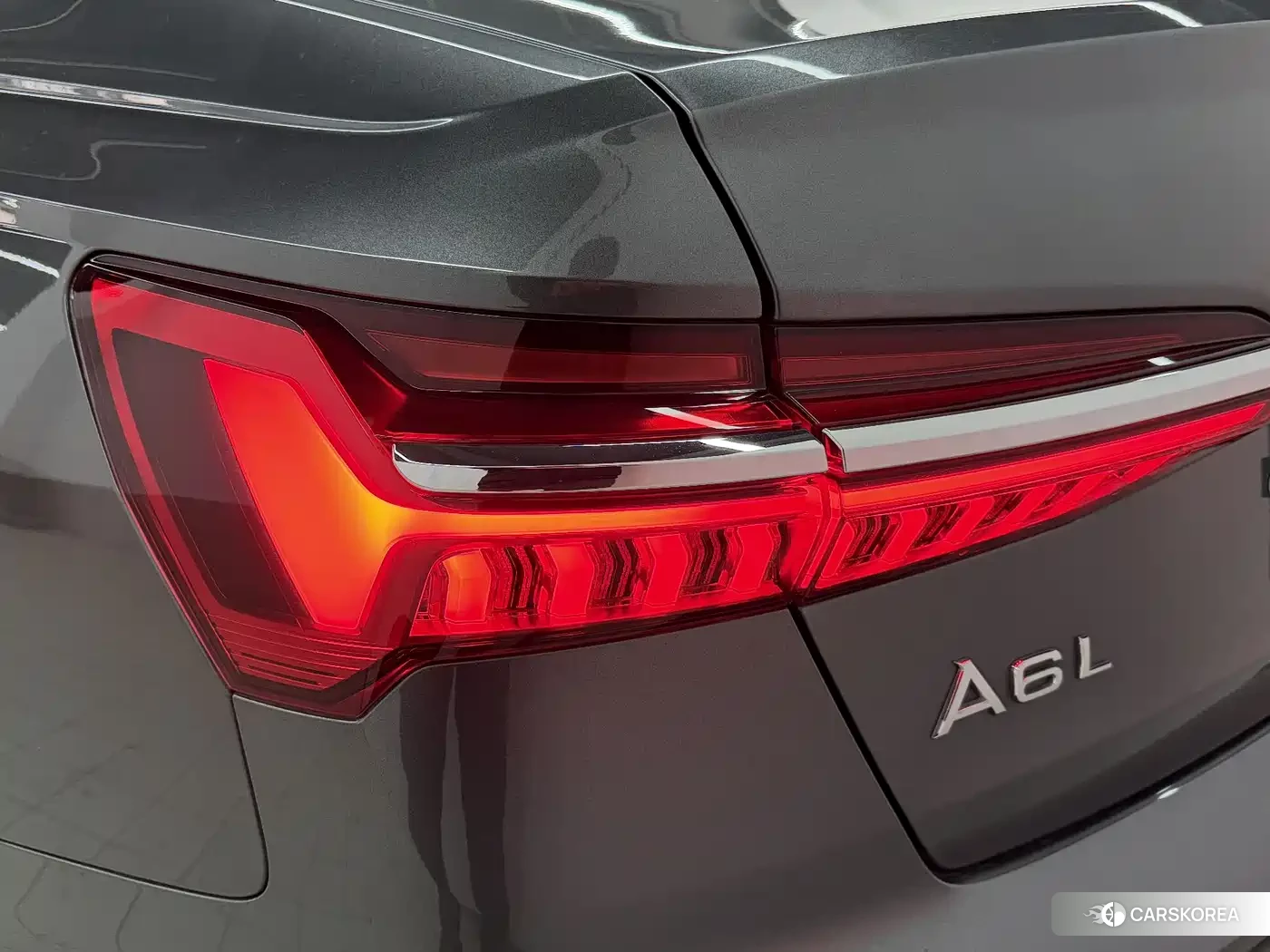 Audi A6L id 4583620 из Китая 17