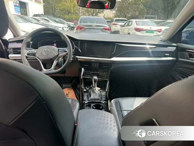 Volkswagen Passat id 4240026 из Китая 8