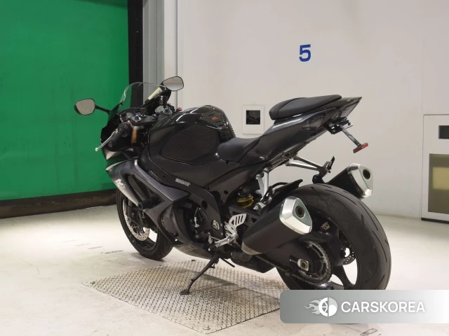 Suzuki GSX-R1000 id 4391874 из Японии 8