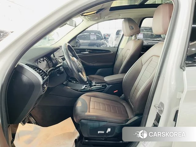 BMW X3 id 4210299 из Китая 18
