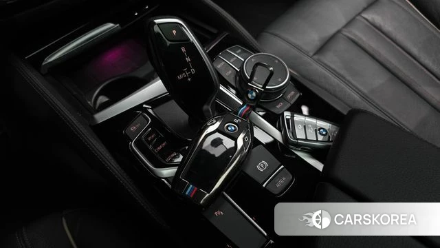 BMW 5 Series (G30) id 4490663 из Кореи 33